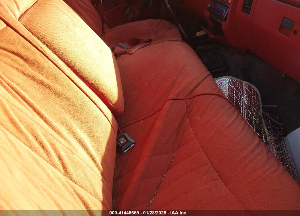 1989 FORD F250 VIN: 1FTHF26M7KNB01758