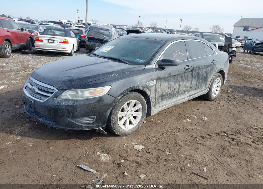 2010 FORD TAURUS SE VIN: 1FAHP2DW0AG133588