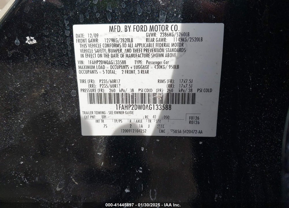 2010 FORD TAURUS SE VIN: 1FAHP2DW0AG133588