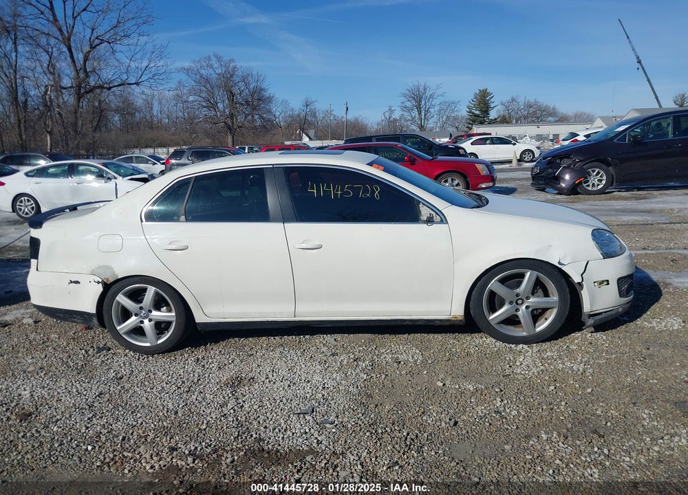 2008 VOLKSWAGEN JETTA VIN: 3VWRM71K08M030500
