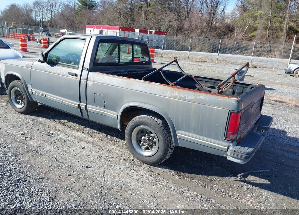 1993 GMC SONOMA VIN: 1GTCS14R7P0518901