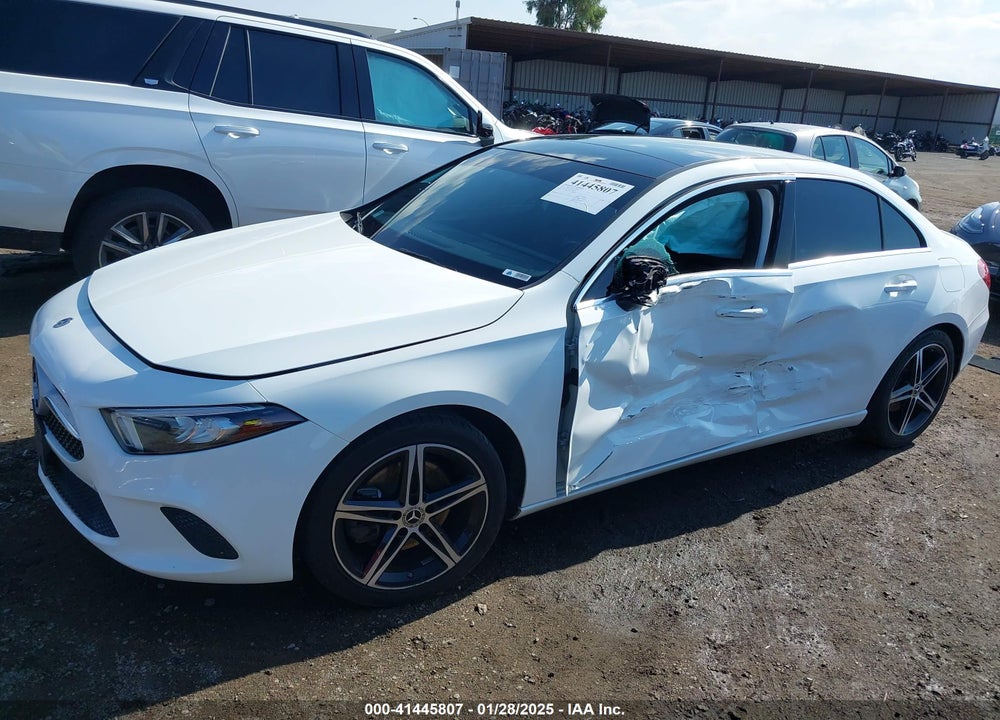 2019 MERCEDES-BENZ A VIN: WDD3G4EBXKW006999