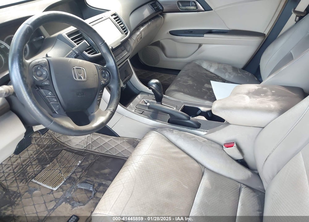 2017 HONDA ACCORD TOURING V6 VIN: 1HGCR3F94HA040812