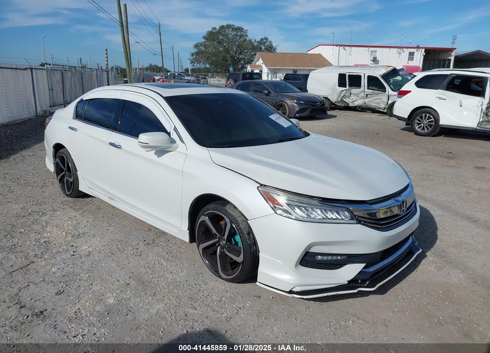 2017 HONDA ACCORD TOURING V6 VIN: 1HGCR3F94HA040812