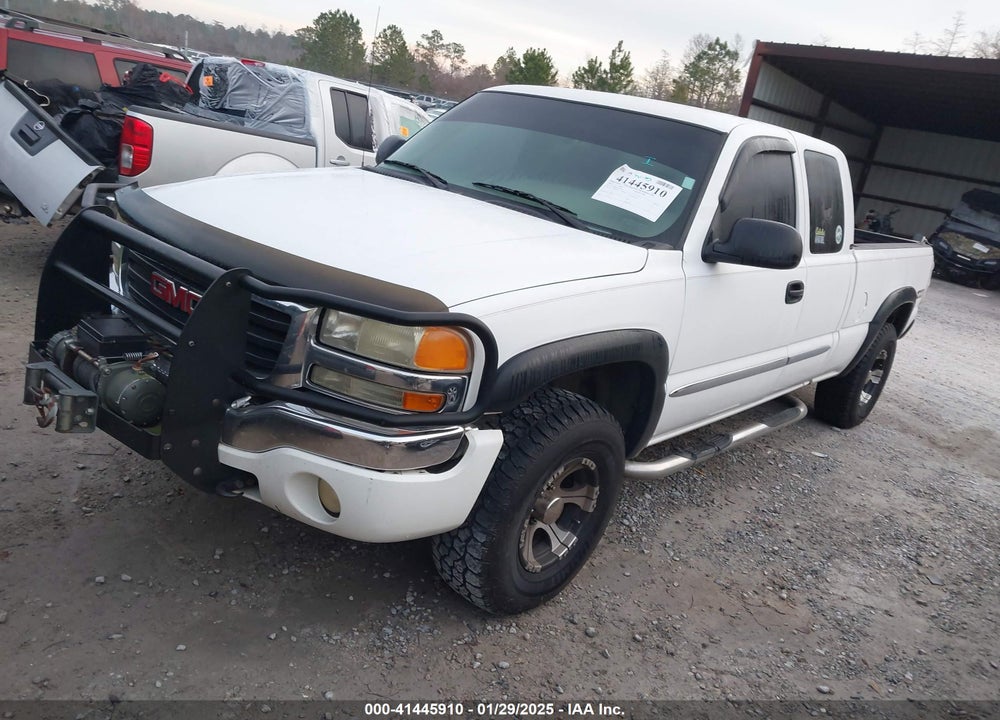 2004 GMC SIERRA 1500 SLE VIN: 1GTEK19T44E398888