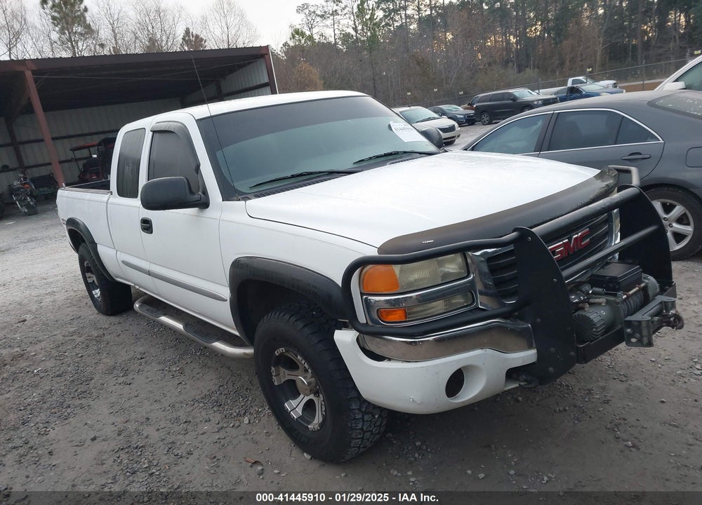 2004 GMC SIERRA 1500 SLE VIN: 1GTEK19T44E398888