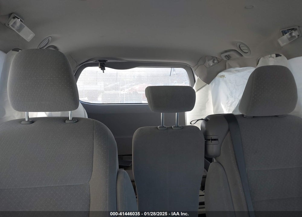 2015 TOYOTA SIENNA LE 7 PASSENGER/LE 8 PASSENGER VIN: 5TDKK3DC8FS565465