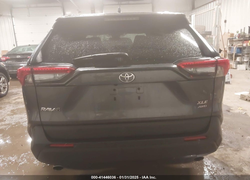 2022 TOYOTA RAV4 XLE VIN: 2T3P1RFV6NC322178
