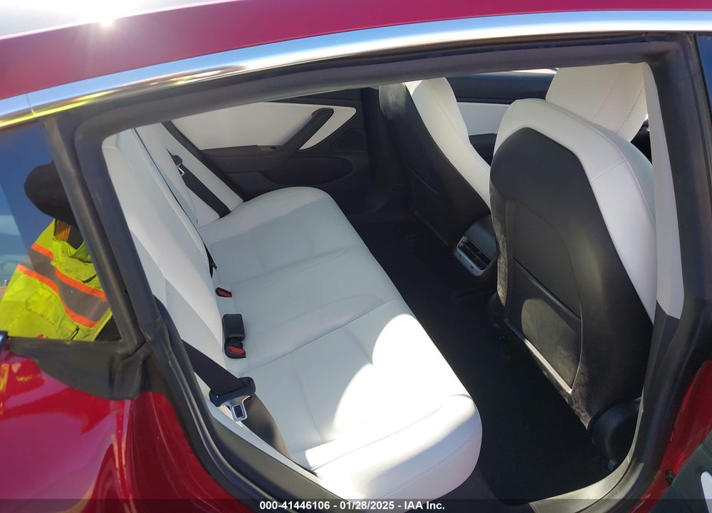 2019 TESLA MODEL 3 VIN: 5YJ3E1EB2KF390909