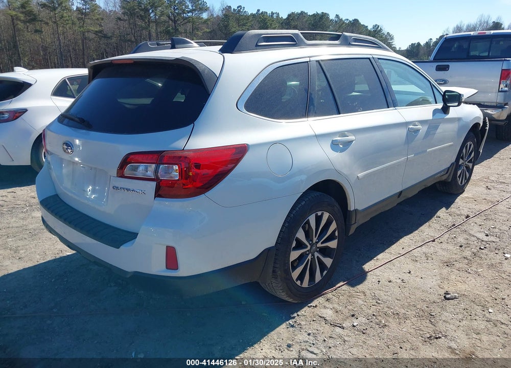 2016 SUBARU OUTBACK 2.5I LIMITED VIN: 4S4BSBNC3G3225678