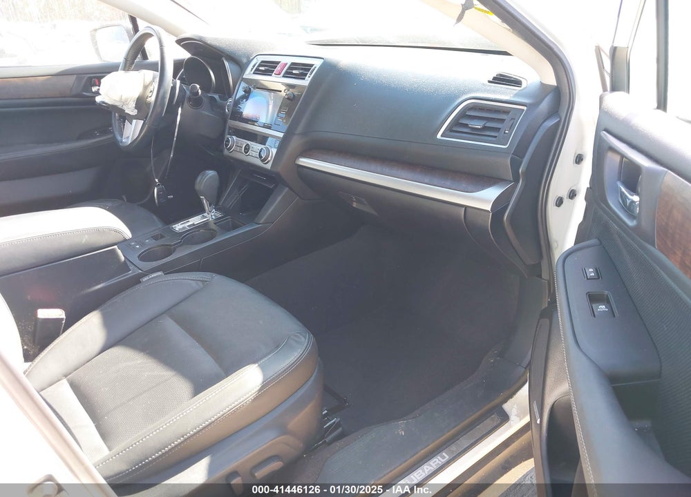 2016 SUBARU OUTBACK 2.5I LIMITED VIN: 4S4BSBNC3G3225678