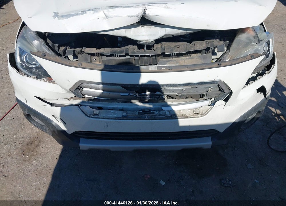2016 SUBARU OUTBACK 2.5I LIMITED VIN: 4S4BSBNC3G3225678