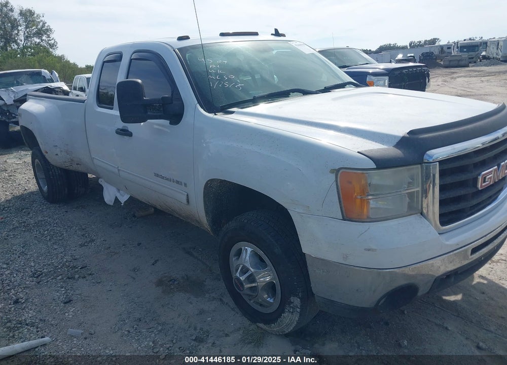 2008 GMC SIERRA 3500HD SLE1 VIN: 1GTJK39K78E136175