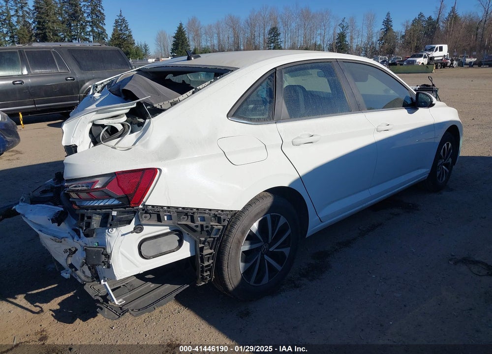 2024 VOLKSWAGEN JETTA VIN: 3VW5M7BU9RM074947