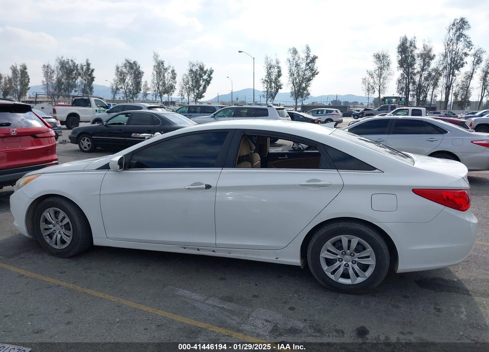 2012 HYUNDAI SONATA GLS VIN: 5NPEB4AC2CH453639