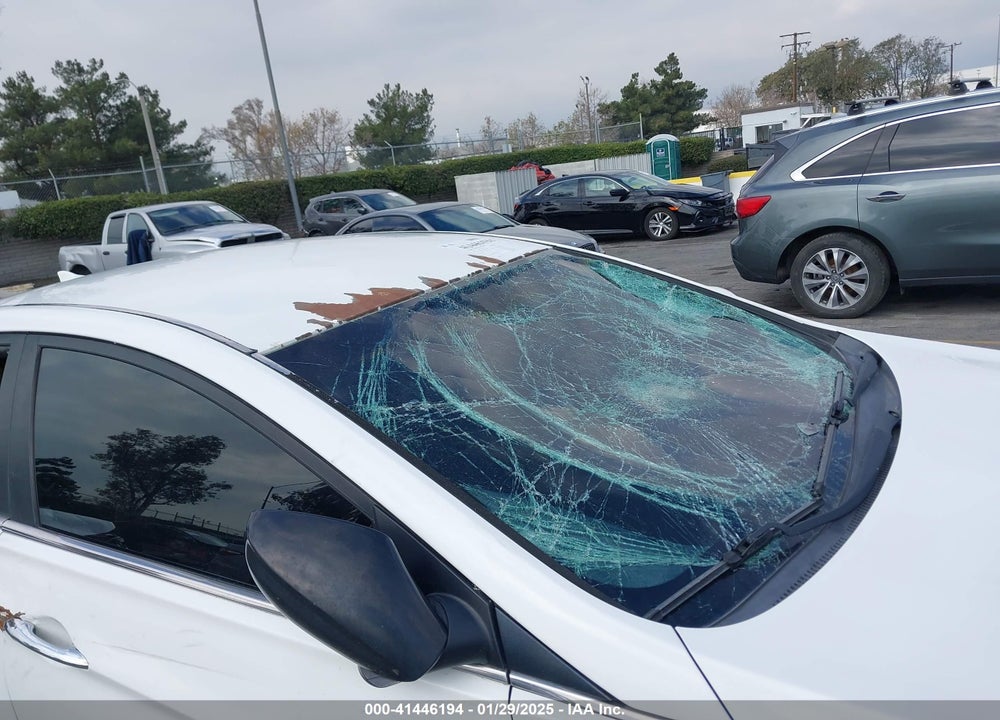 2012 HYUNDAI SONATA GLS VIN: 5NPEB4AC2CH453639