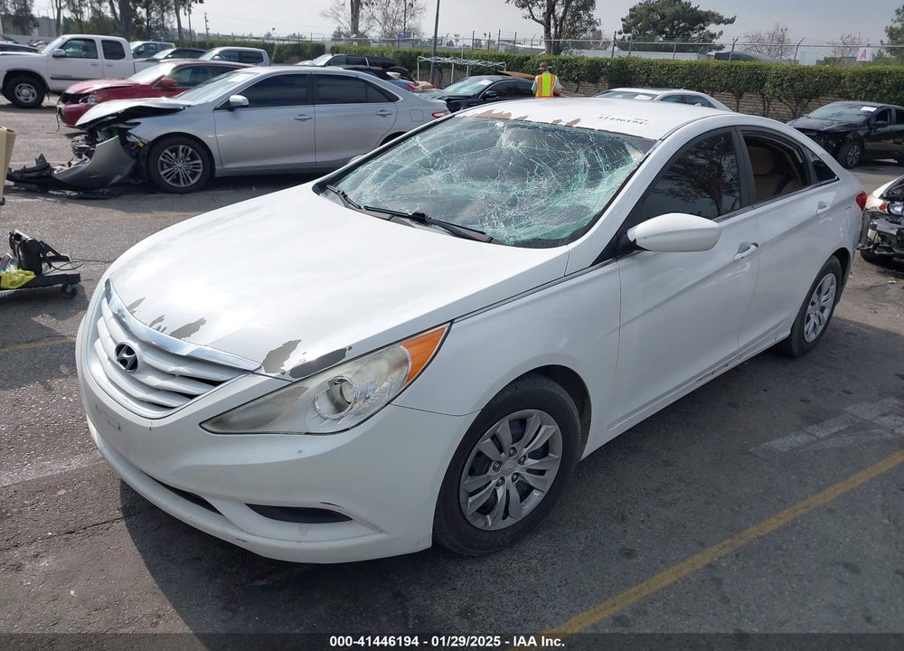 2012 HYUNDAI SONATA GLS VIN: 5NPEB4AC2CH453639