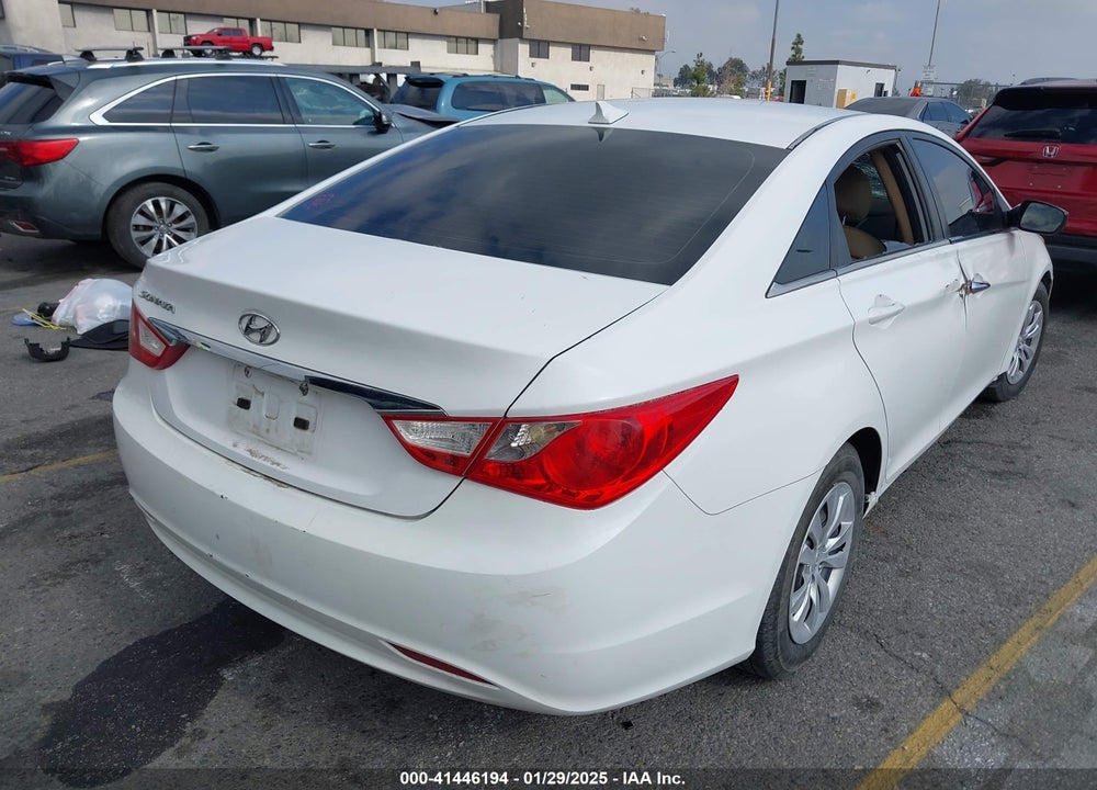 2012 HYUNDAI SONATA GLS VIN: 5NPEB4AC2CH453639