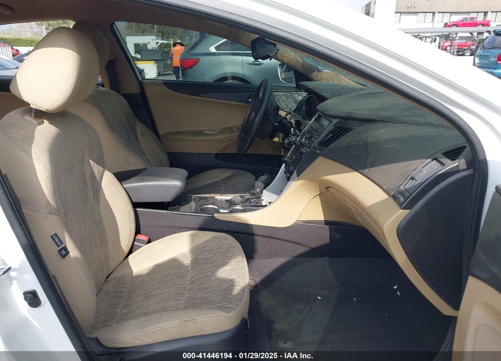 2012 HYUNDAI SONATA GLS VIN: 5NPEB4AC2CH453639