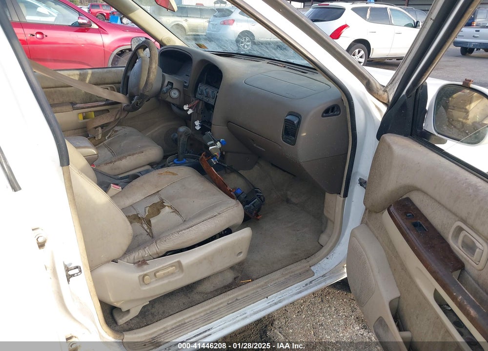 1999 NISSAN PATHFINDER LE/SE/XE VIN: JN8AR05YXXW311908