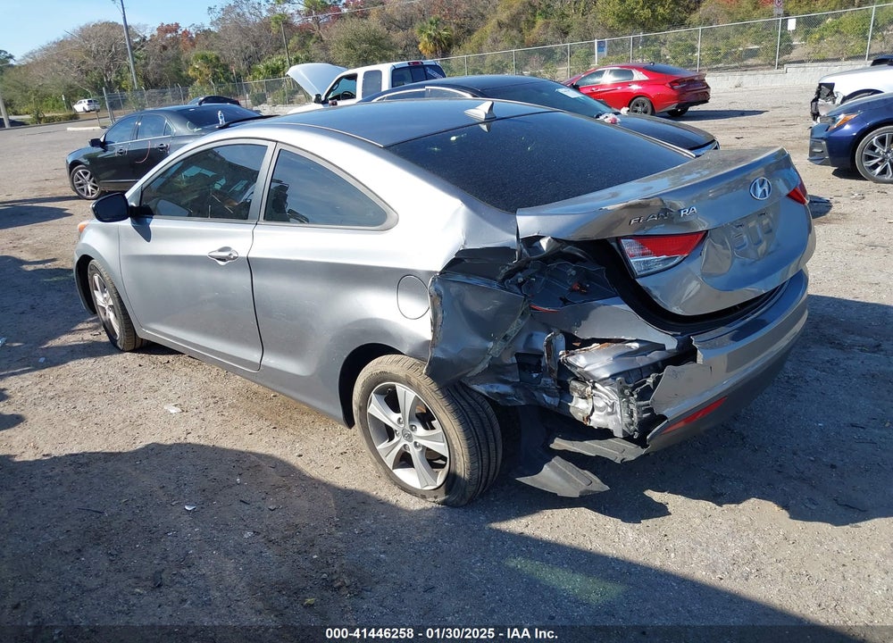 2013 HYUNDAI ELANTRA GS VIN: KMHDH6AE7DU023292