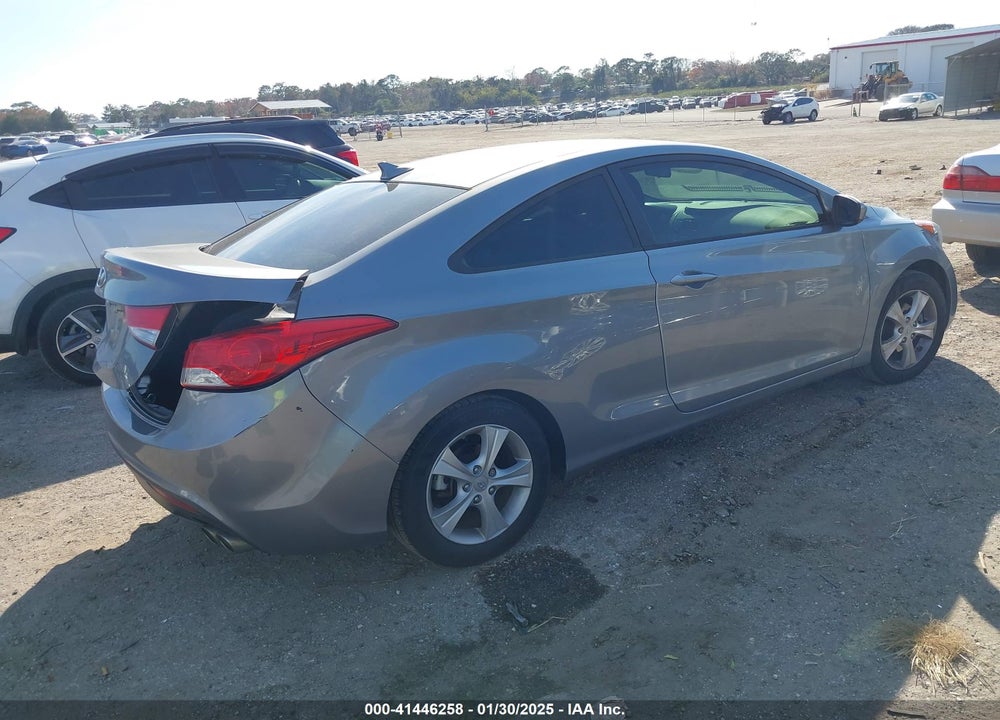 2013 HYUNDAI ELANTRA GS VIN: KMHDH6AE7DU023292