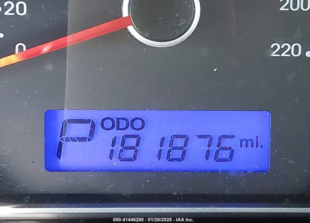 2010 HYUNDAI ELANTRA GLS VIN: KMHDU4AD3AU083931