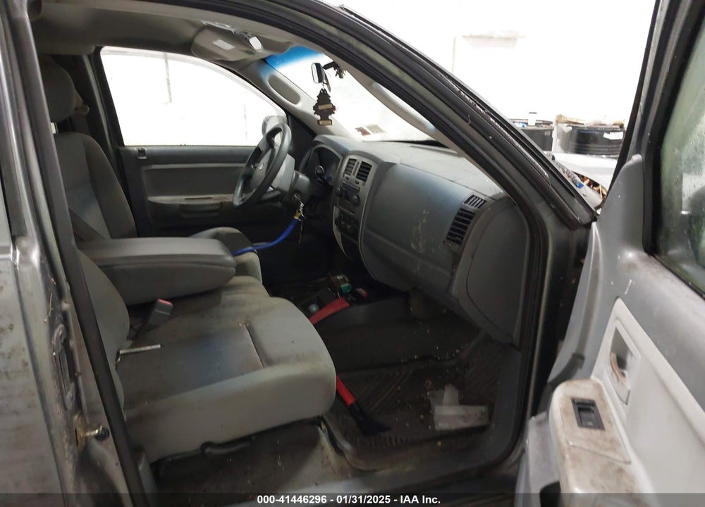 2006 DODGE DAKOTA VIN: 1D7HW42K36S557656