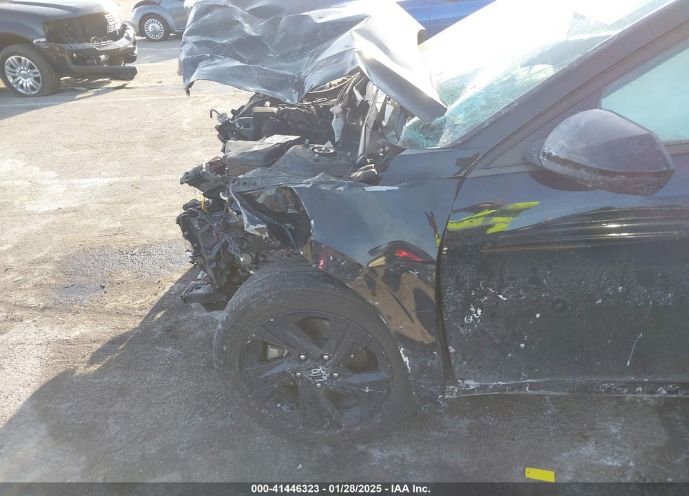 2021 HYUNDAI ELANTRA VIN: 5NPLM4AG6MH037907