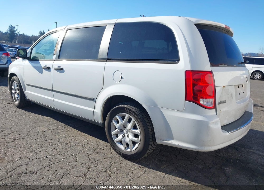 2015 RAM CARGO TRADESMAN VIN: 2C4JRGAG1FR680102