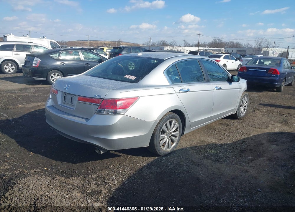 2012 HONDA ACCORD VIN: 1HGCP3F80CA014942