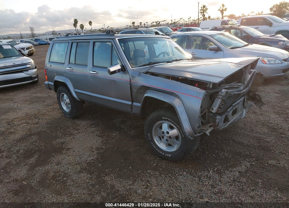 1992 JEEP CHEROKEE LAREDO VIN: 1J4FJ58S5NL206344