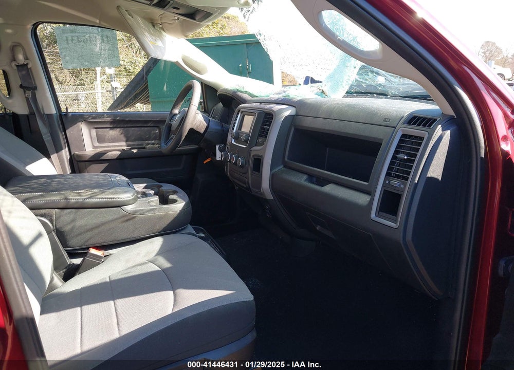 2023 RAM 1500 CLASSIC VIN: 3C6RR7KGXPG669048