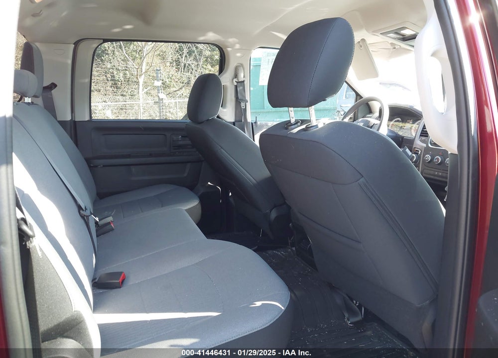 2023 RAM 1500 CLASSIC VIN: 3C6RR7KGXPG669048
