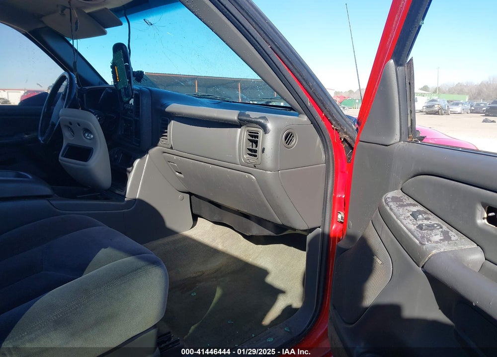 2004 GMC SIERRA 1500 SLE VIN: 2GTEC19TX41348835