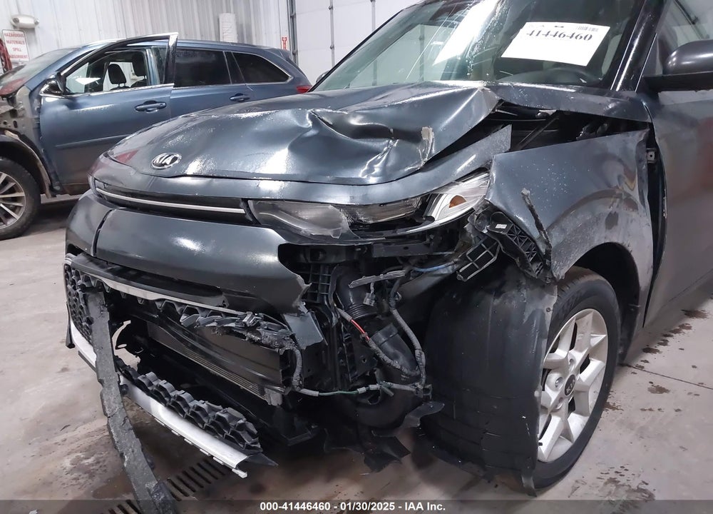 2020 KIA SOUL VIN: KNDJ23AU4L7066564