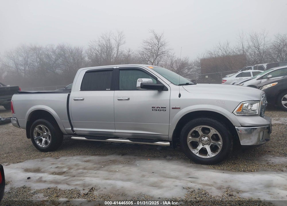 2016 RAM 1500 VIN: 1C6RR7NT4GS229344