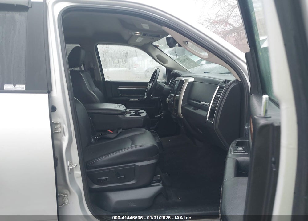 2016 RAM 1500 VIN: 1C6RR7NT4GS229344