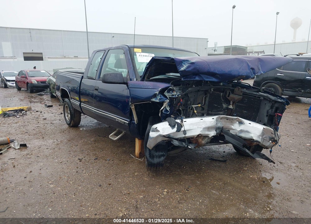 1998 CHEVROLET C1500 FLEETSIDE VIN: 1GCEC19W1WE224187