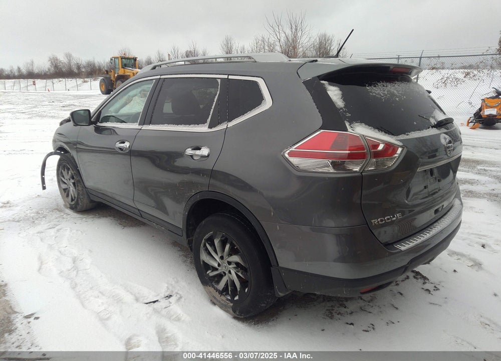 2015 NISSAN ROGUE SL VIN: 5N1AT2MV6FC773300