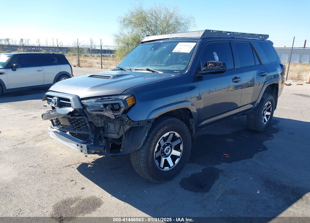 2020 TOYOTA 4RUNNER TRD OFF ROAD PREMIUM VIN: JTEBU5JRXL5827675