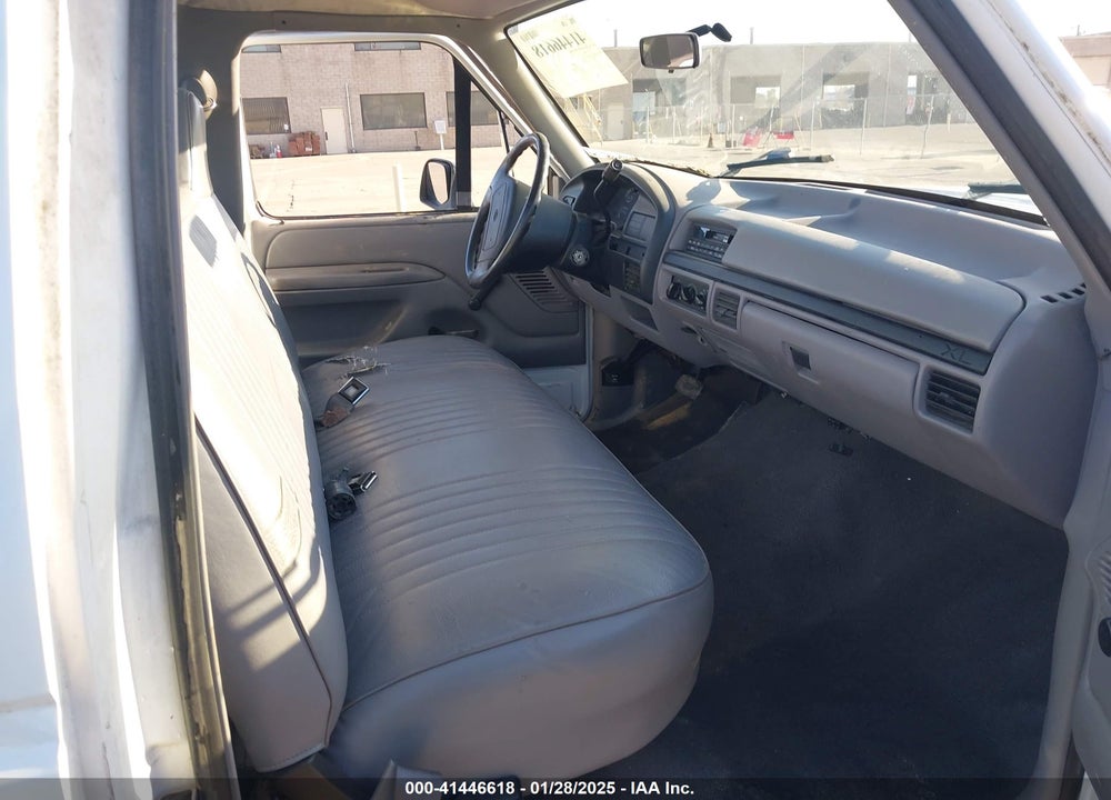 1997 FORD F-250 XL VIN: 3FTHF25GXVMA33868
