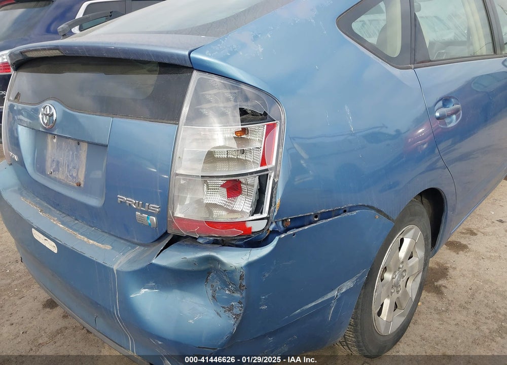 2005 TOYOTA PRIUS VIN: JTDKB20U453114560