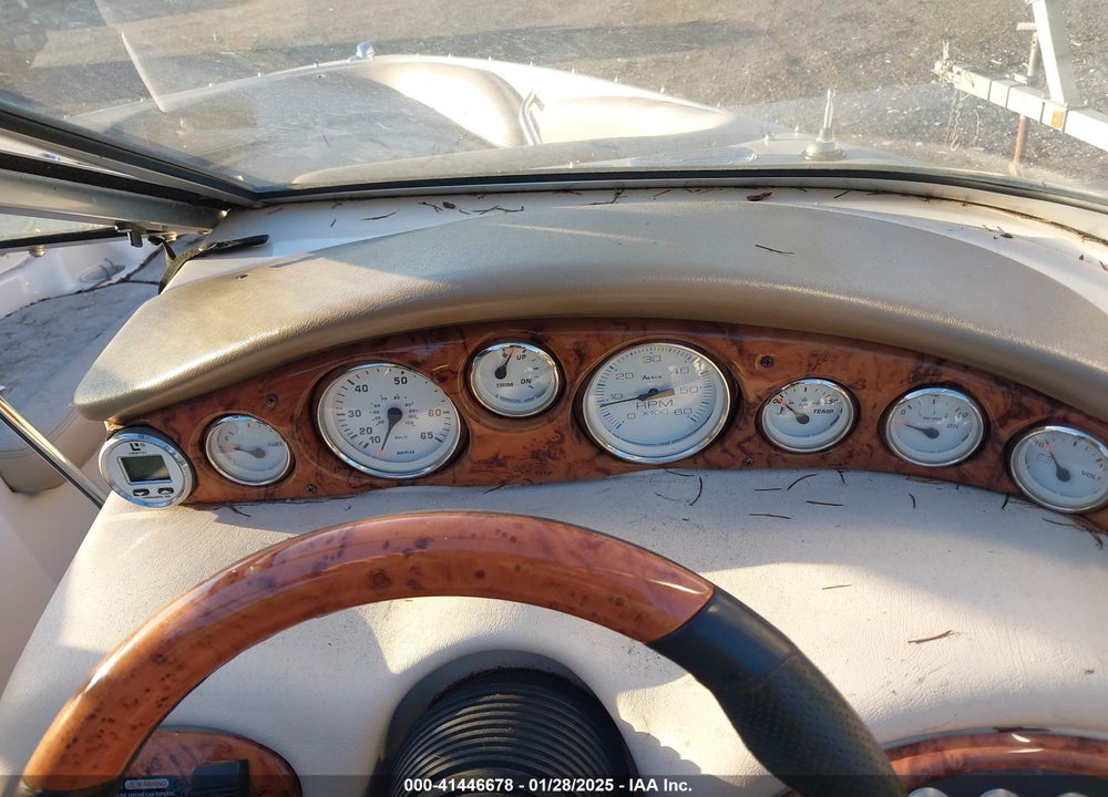 2004 LARSON OTHER VIN: LAR71870E304