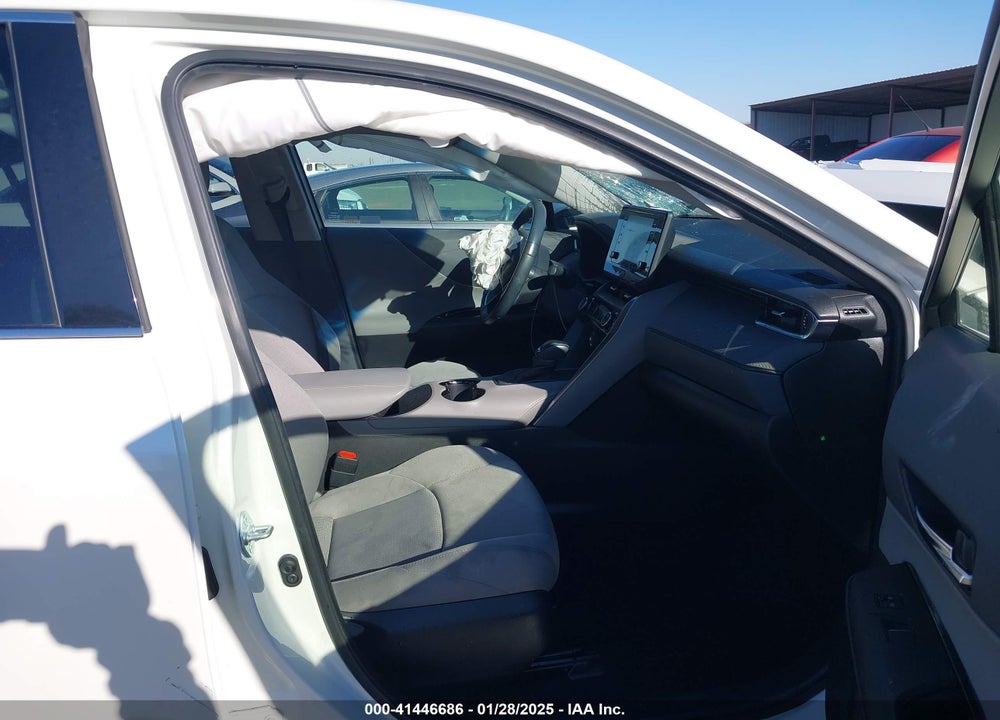 2021 TOYOTA VENZA VIN: JTEAAAAHXMJ060021