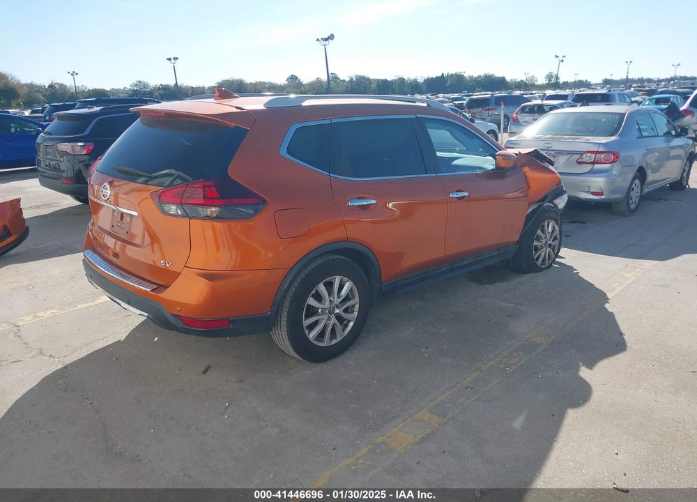 2019 NISSAN ROGUE SV VIN: 5N1AT2MT0KC703638