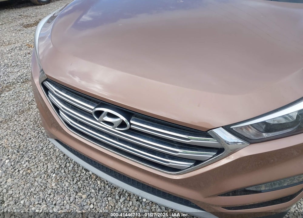 2017 HYUNDAI TUCSON LIMITED VIN: KM8J3CA2XHU372832