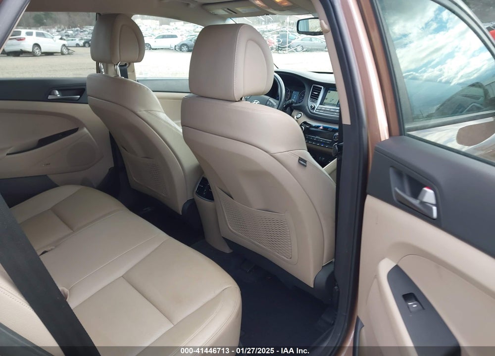 2017 HYUNDAI TUCSON LIMITED VIN: KM8J3CA2XHU372832