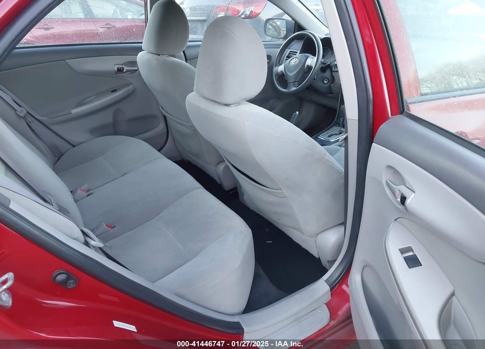 2010 TOYOTA COROLLA LE VIN: 1NXBU4EE8AZ192010