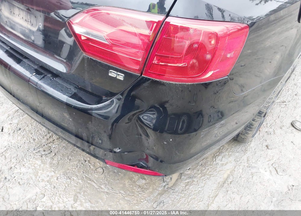 2014 VOLKSWAGEN JETTA VIN: 3VWD17AJ0EM302713